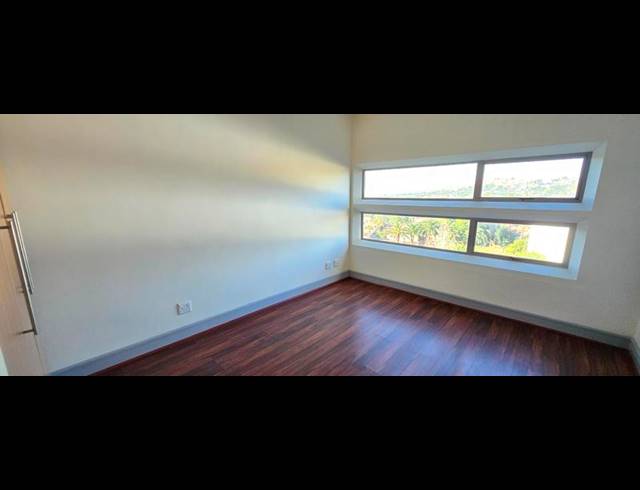 2 BEDROOM APARTMENT FOR SALE IN BEDFORD GARDENS